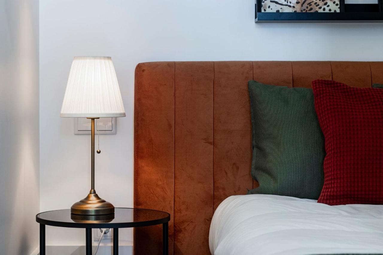 Apartment Rodrigues De Freitas 391 By Lovelystay *