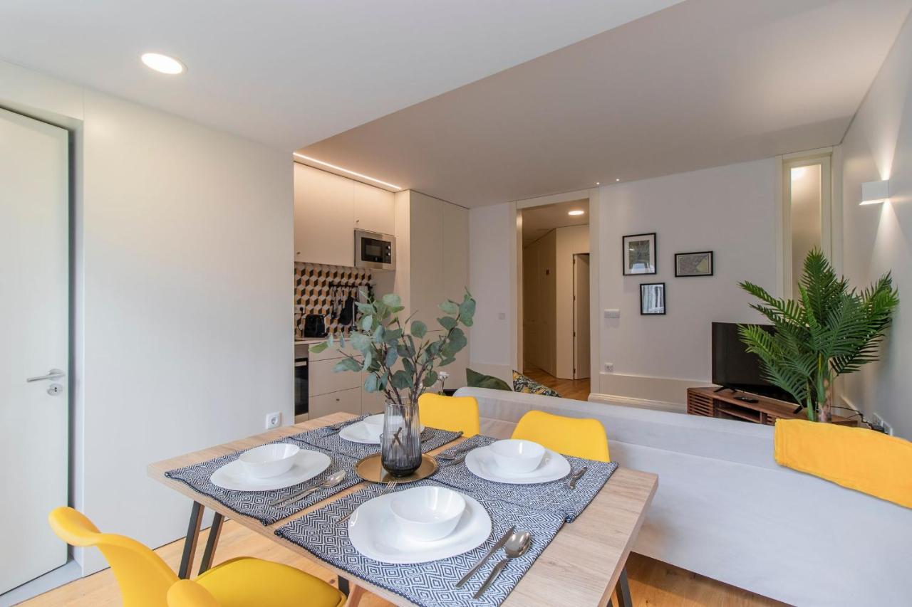 Rodrigues De Freitas 391 By Lovelystay Apartment