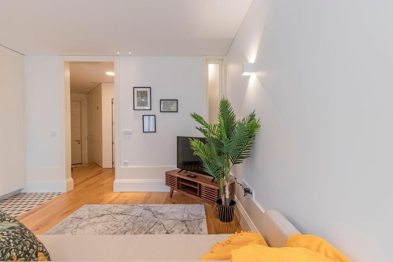 Apartment Rodrigues De Freitas 391 By Lovelystay *