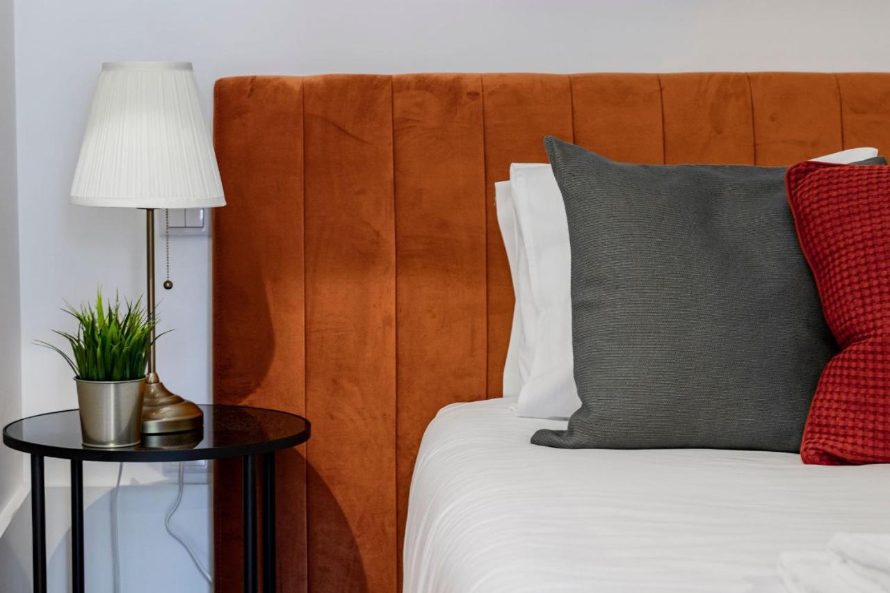 Rodrigues De Freitas 391 By Lovelystay Apartment *